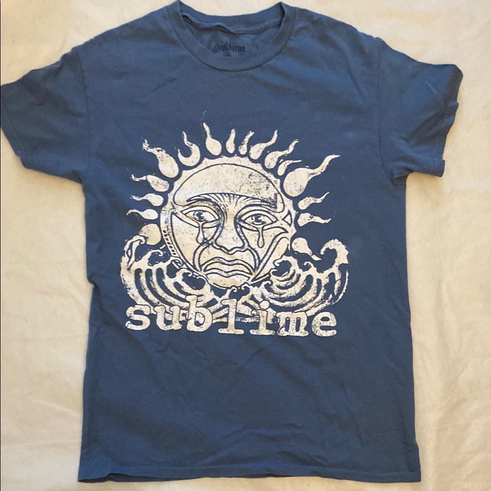 Sublime Crying Sun Blue Graphic Tee - Men's -Unisex Short Sleeve Tee Shirt EUC